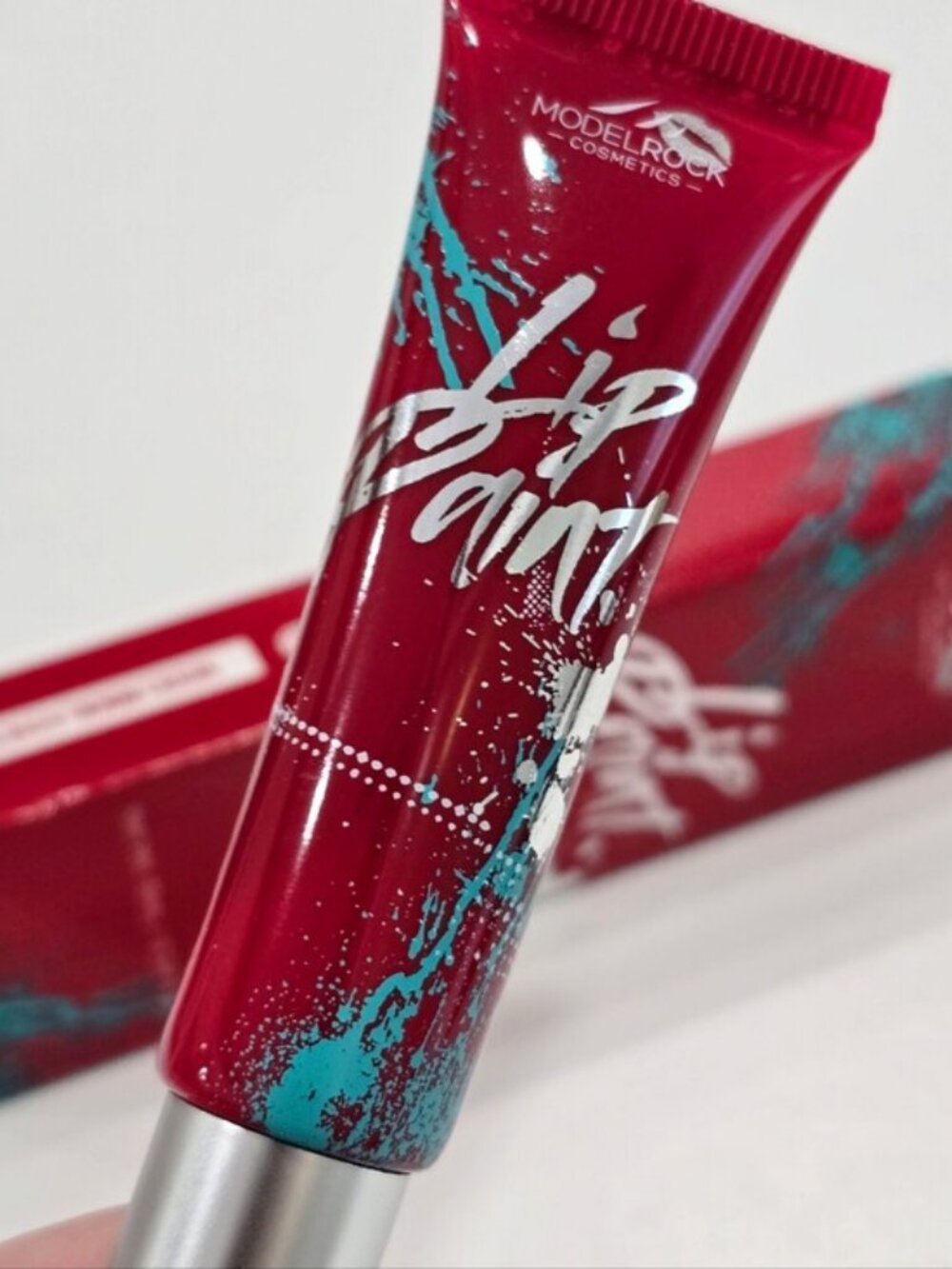 Modelrock ✦ Graffiti Lip Paint Red ✦ Glossy Full‑Coverage Vegan Longwear 10mL - Picture 7 of 8